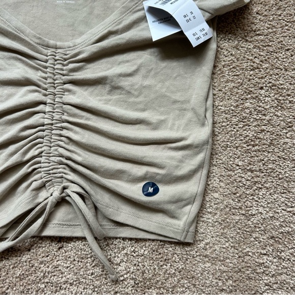 Hollister Tan Scrunched Tie Crop Top - Picture 5 of 7